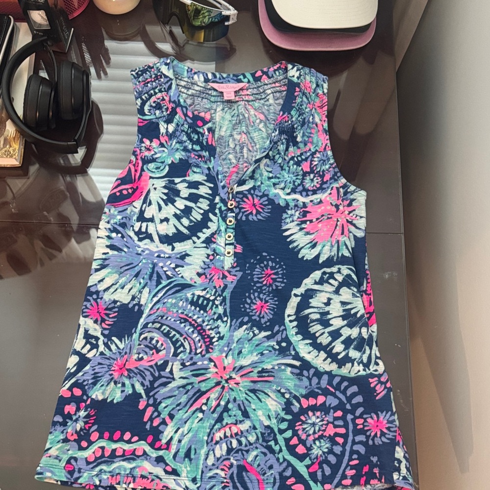 Lilly Pulitzer Navy and Pink Patterned Tank Top